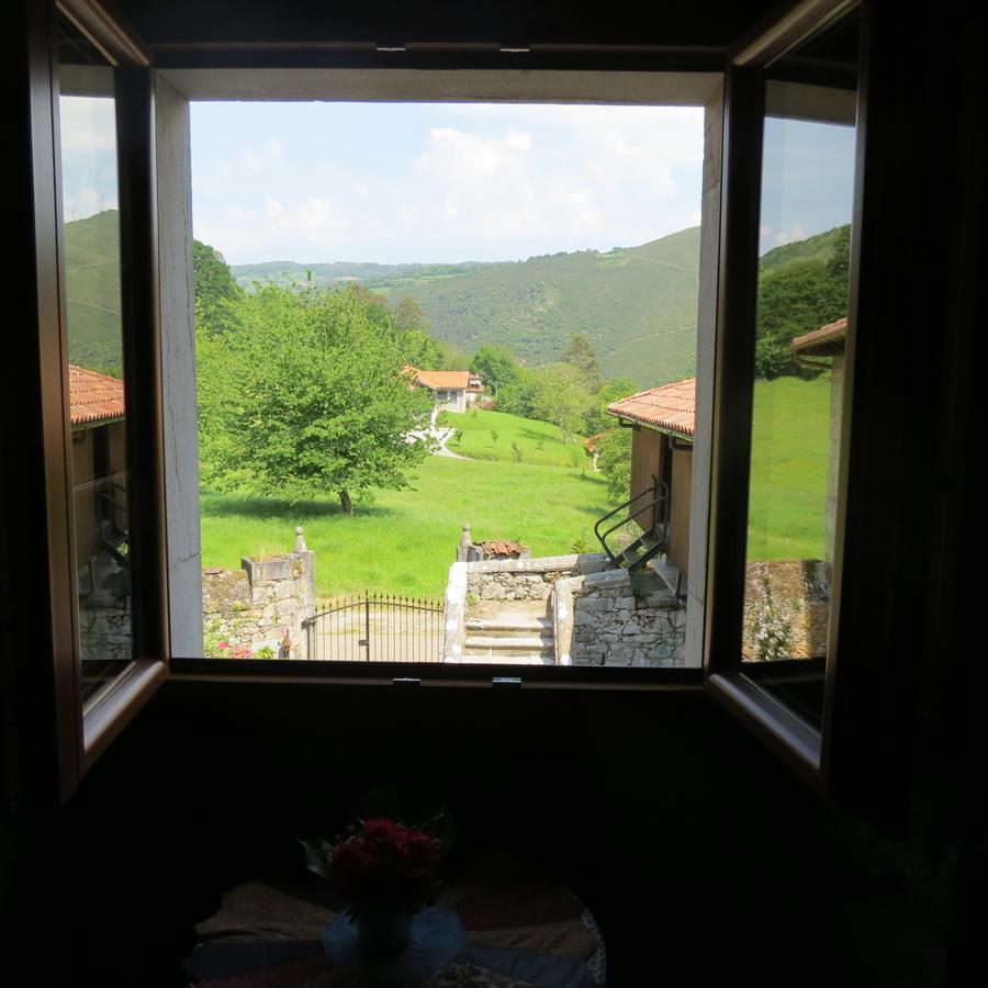 Agroturismo La Casona De Belmonte Овиньяна Экстерьер фото